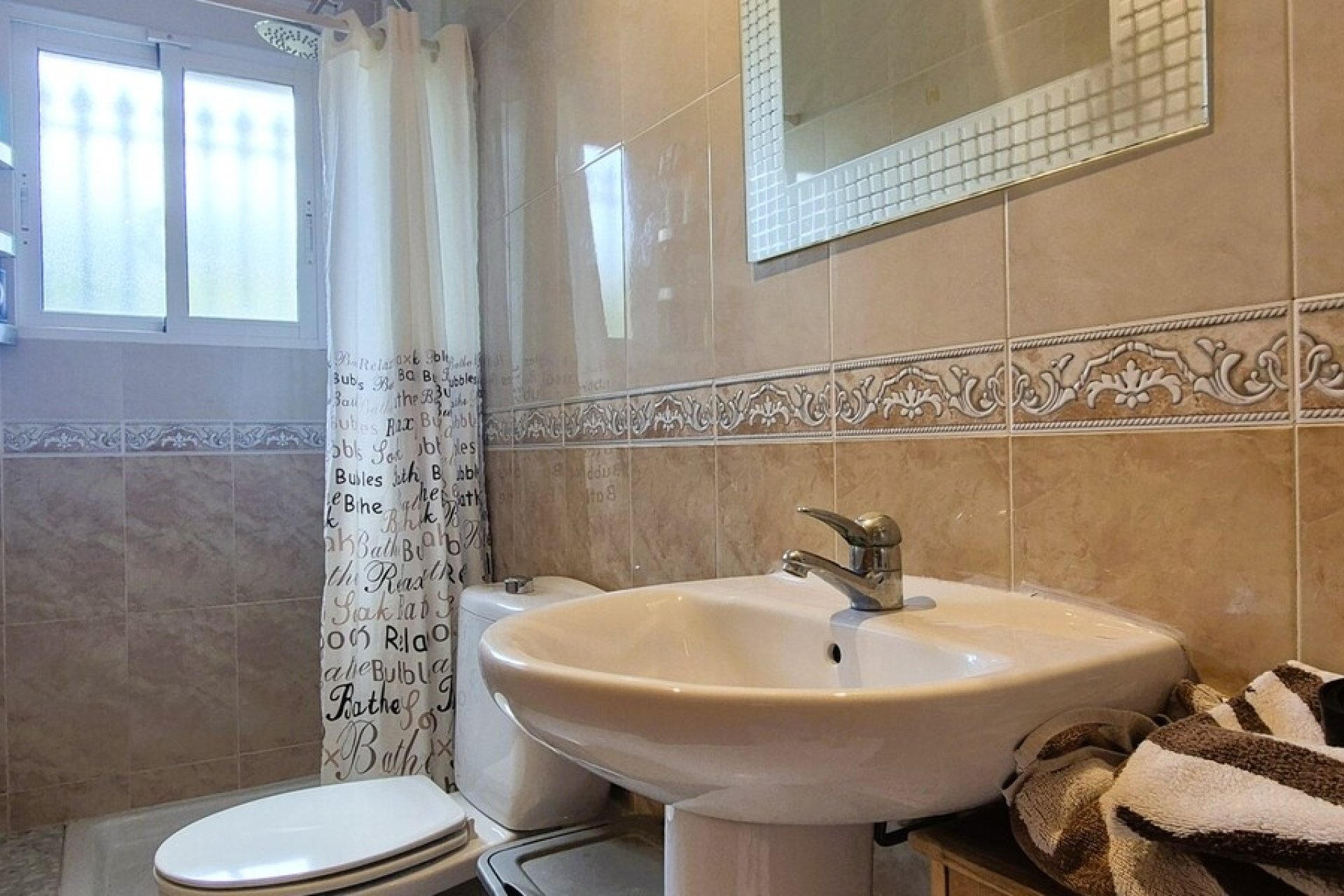 Revente - Villa -
Villamartin - Costa Blanca