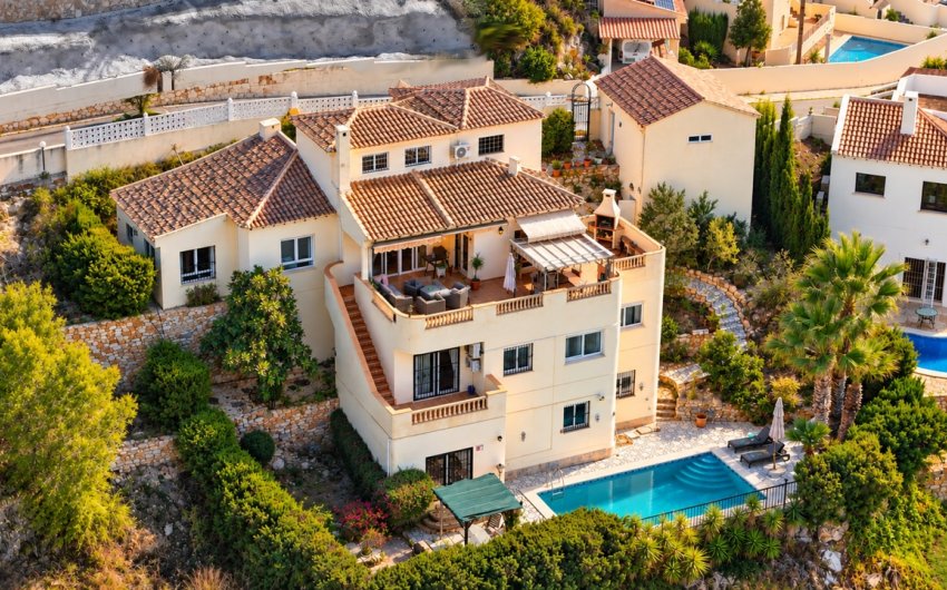 Revente - Villa -
Villamartin - Costa Blanca