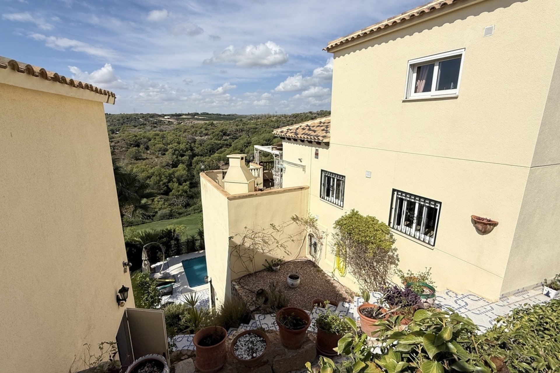 Revente - Villa -
Villamartin - Costa Blanca