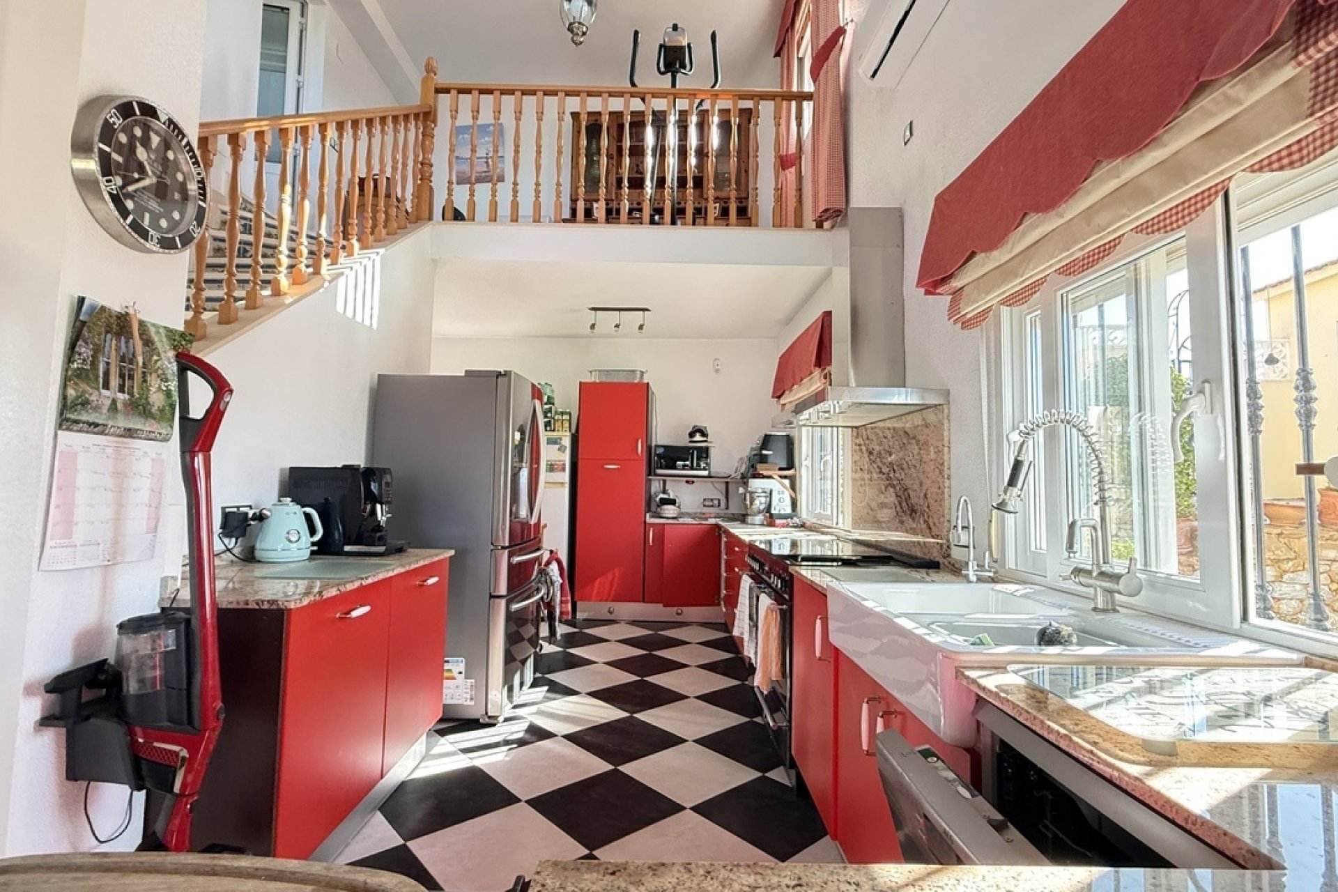 Revente - Villa -
Villamartin - Costa Blanca