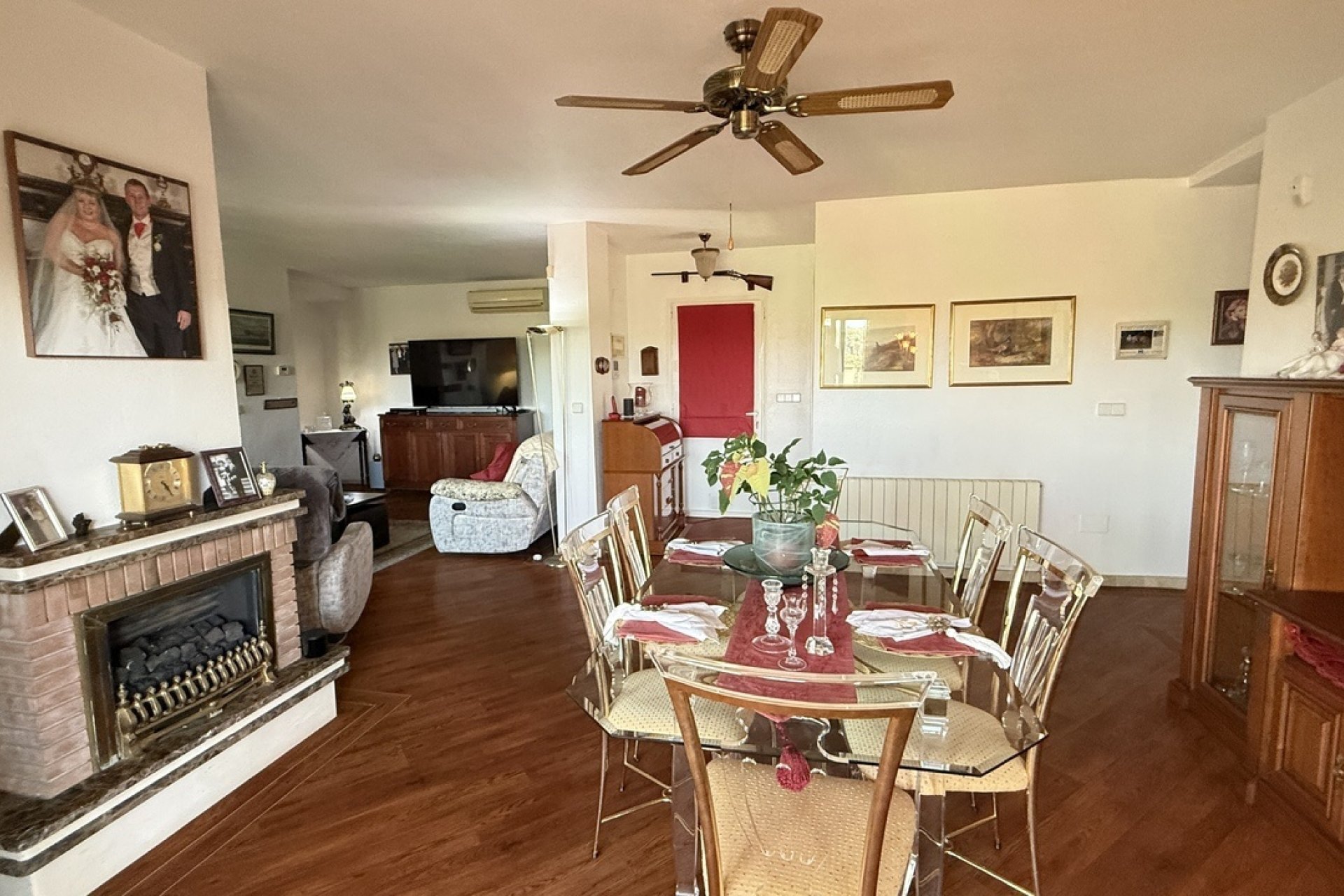 Revente - Villa -
Villamartin - Costa Blanca