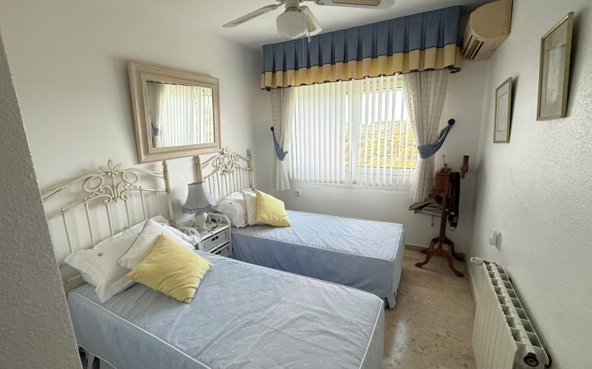 Revente - Villa -
Villamartin - Costa Blanca