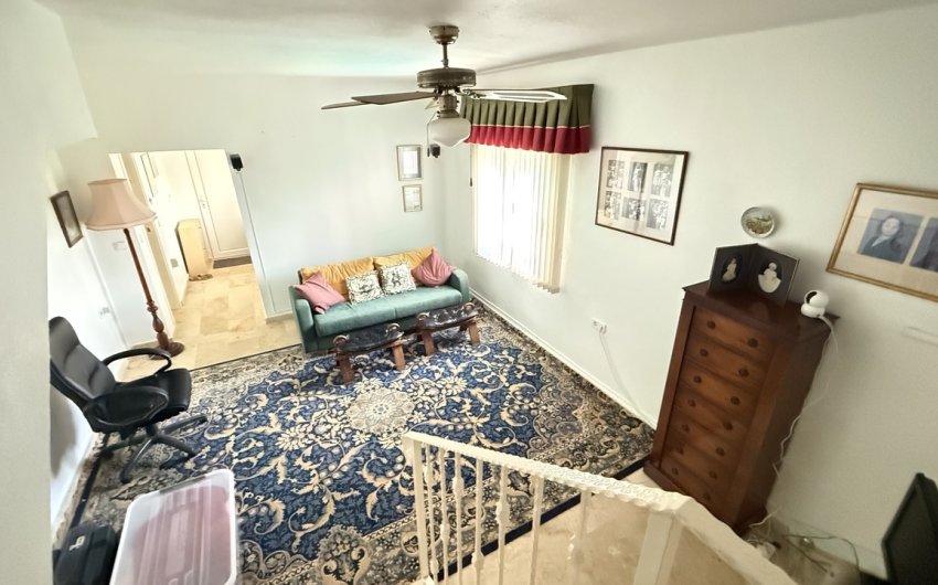 Revente - Villa -
Villamartin - Costa Blanca