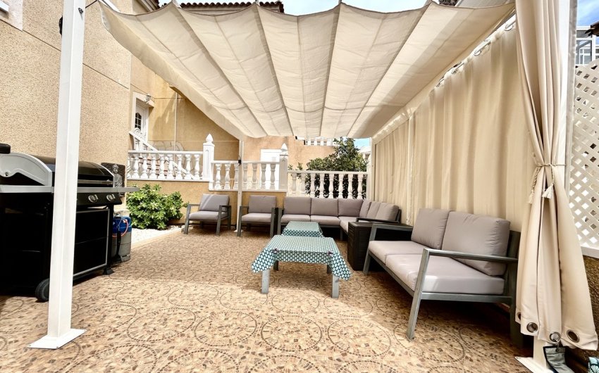 Revente - Villa -
Villamartin - Costa Blanca