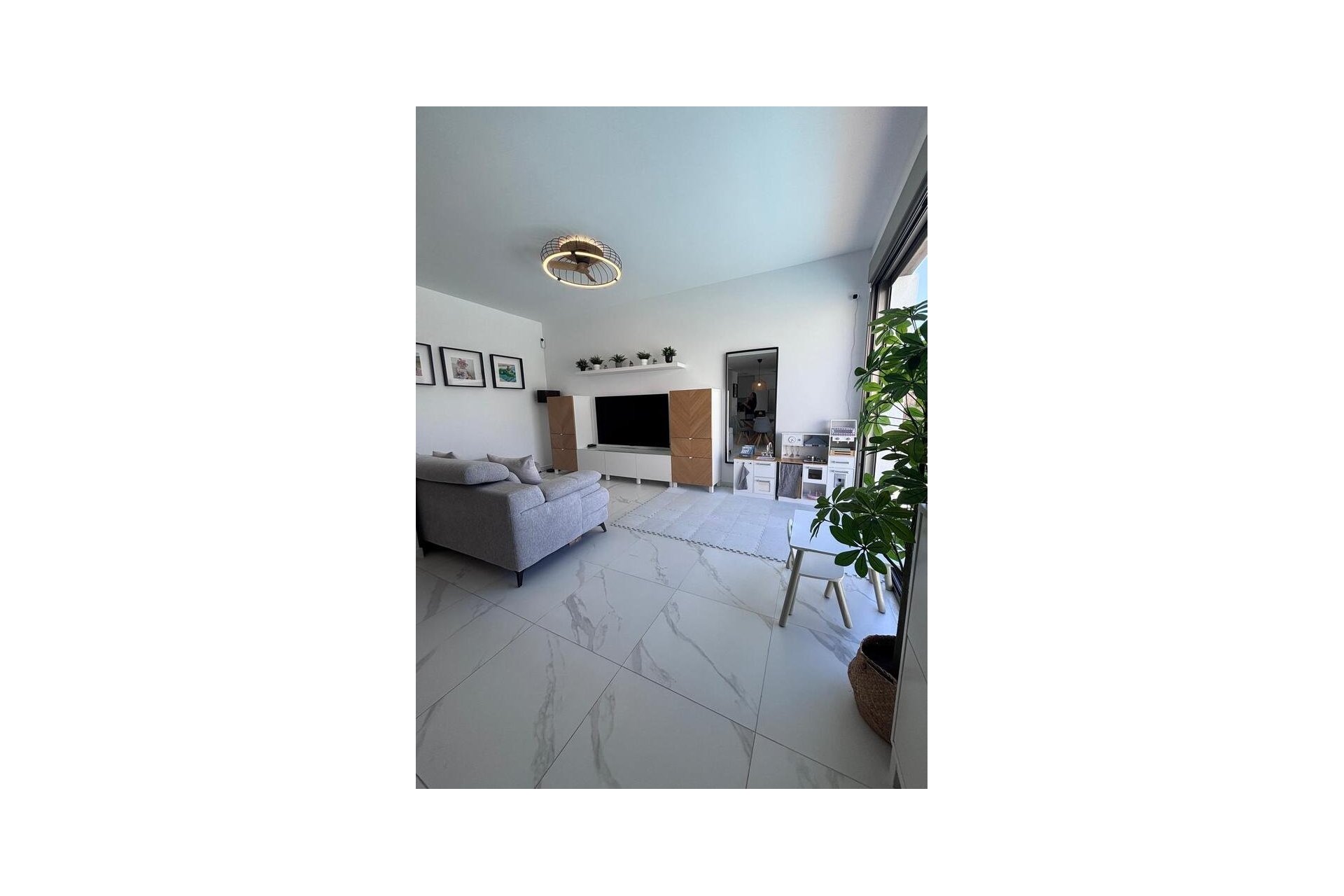 Revente - Villa -
Villamartin - Costa Blanca