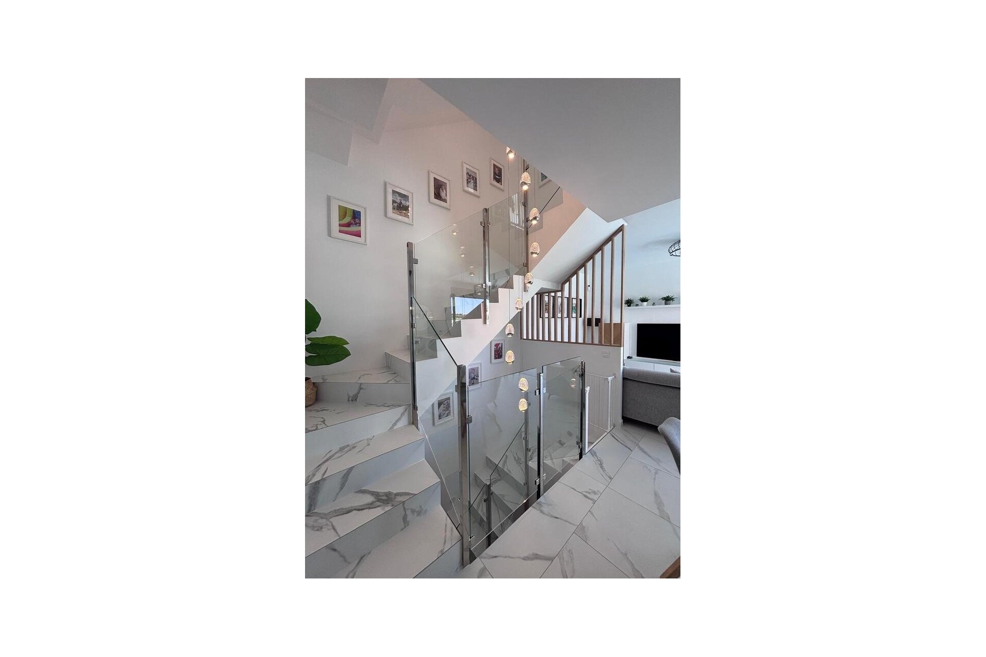 Revente - Villa -
Villamartin - Costa Blanca