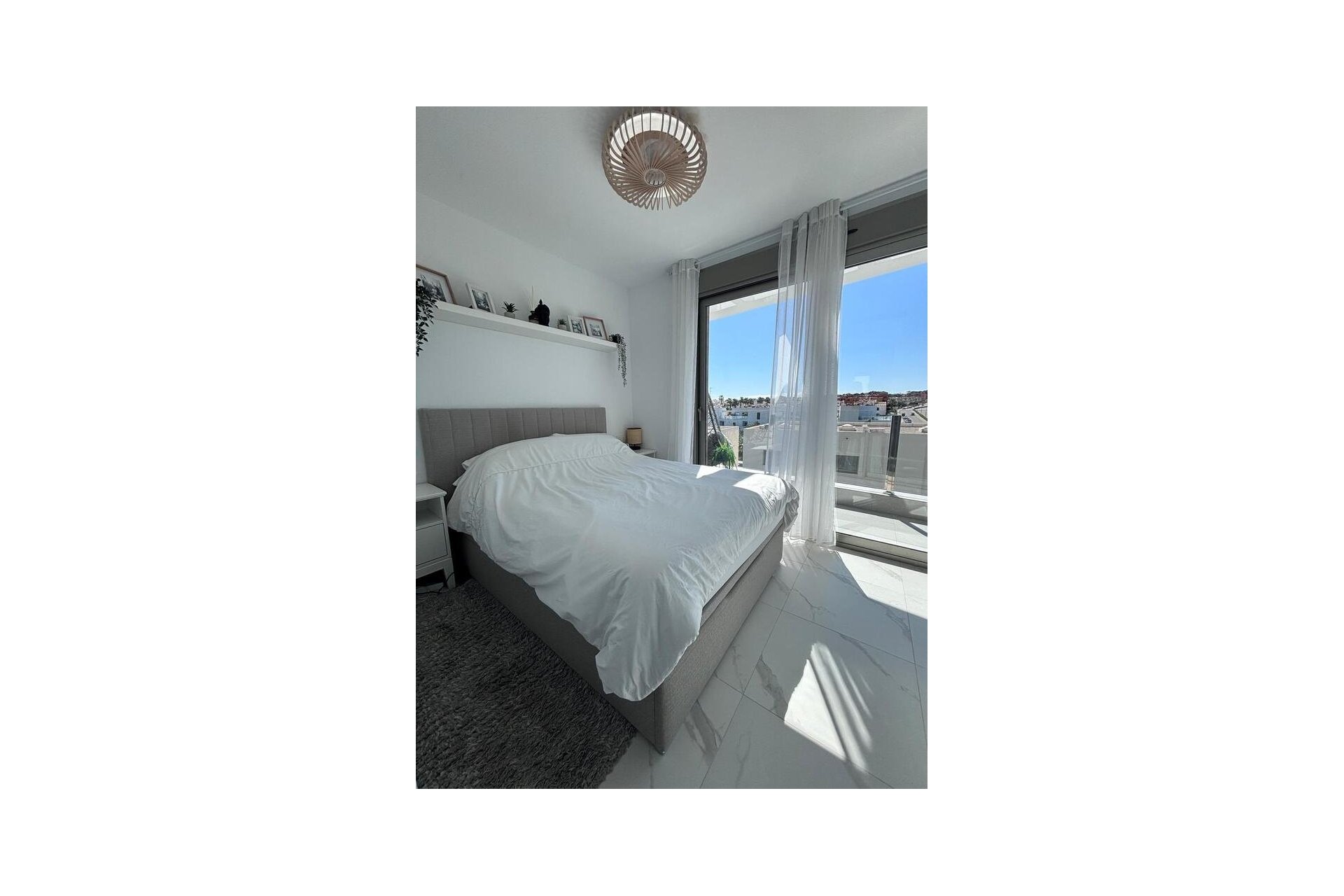 Revente - Villa -
Villamartin - Costa Blanca