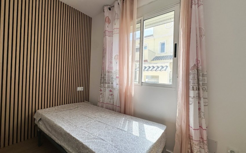Revente - Villa -
Villamartin - Costa Blanca