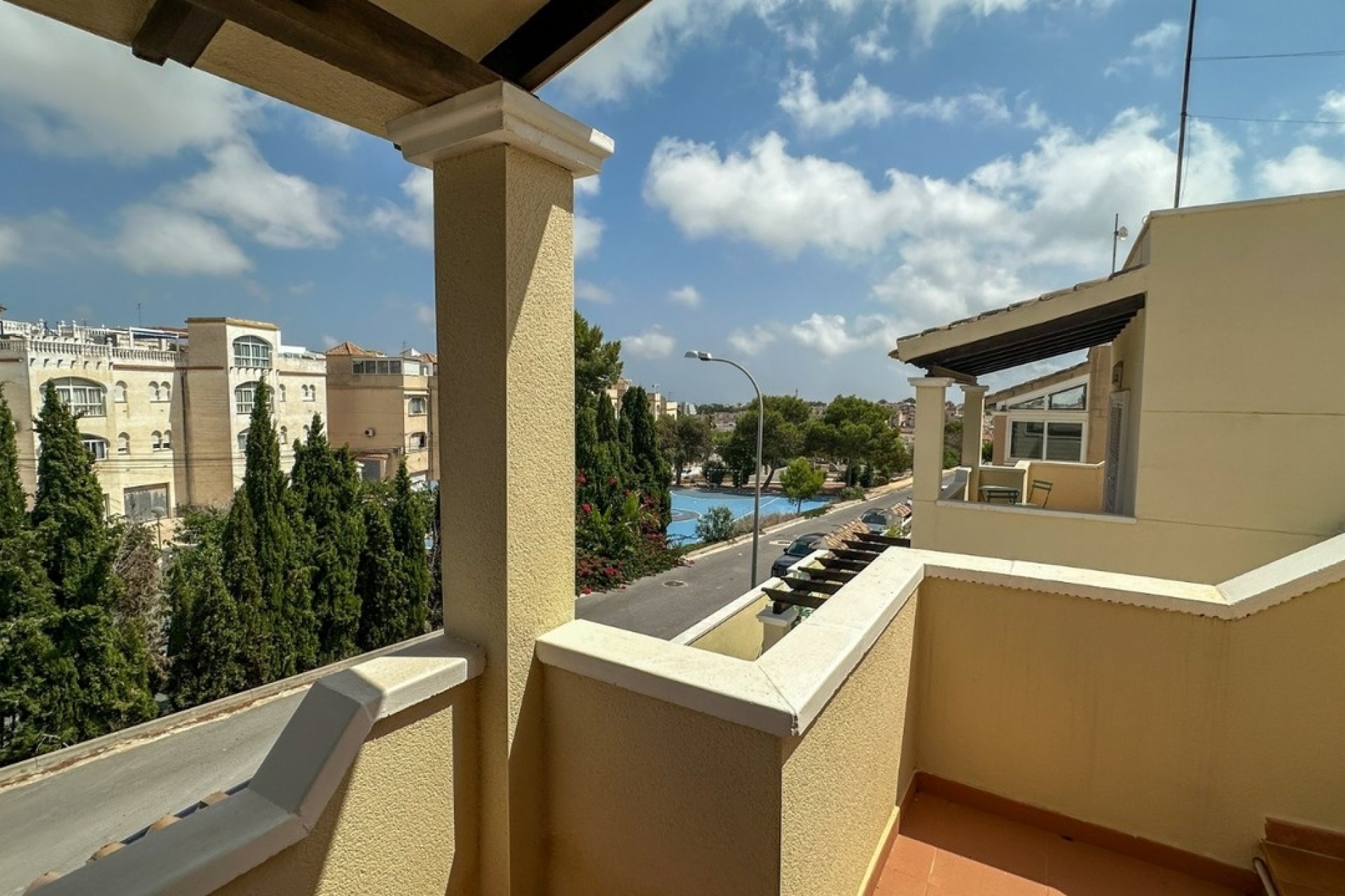 Revente - Villa -
Villamartin - Costa Blanca