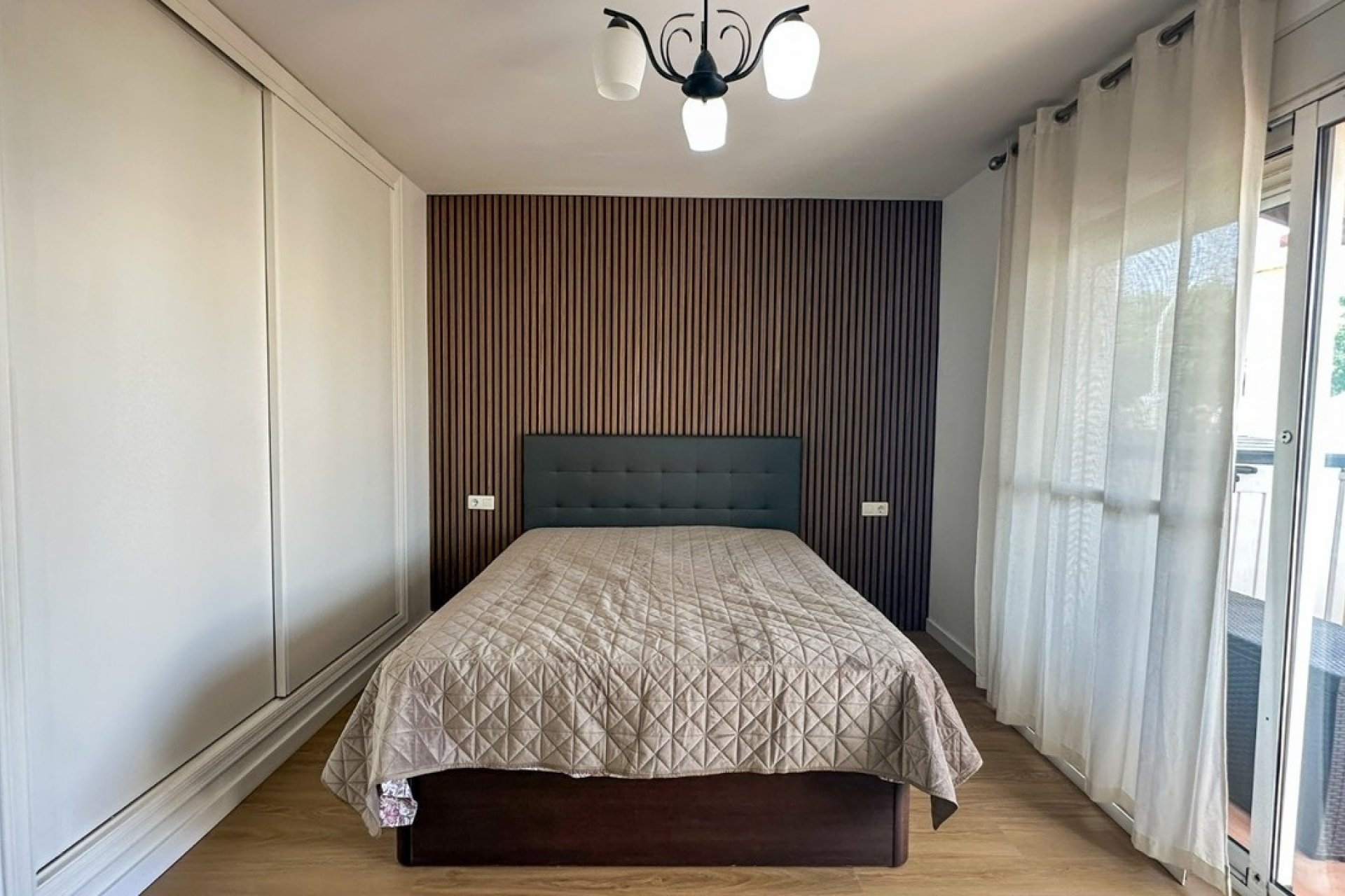 Revente - Villa -
Villamartin - Costa Blanca