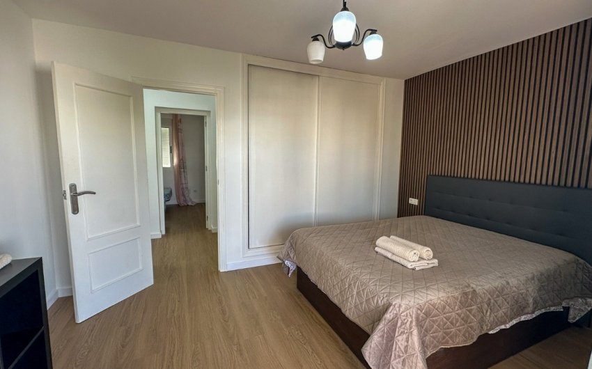 Revente - Villa -
Villamartin - Costa Blanca