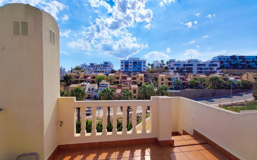 Revente - Villa -
Villamartin - Costa Blanca