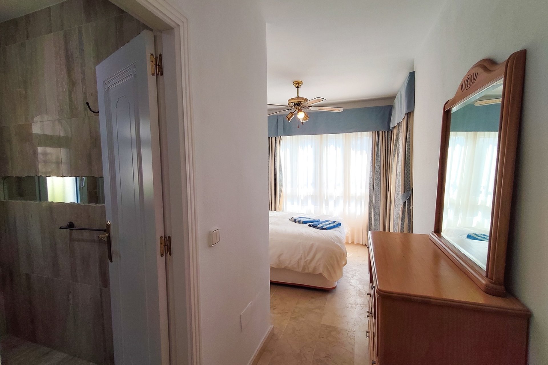 Revente - Villa -
Villamartin - Costa Blanca