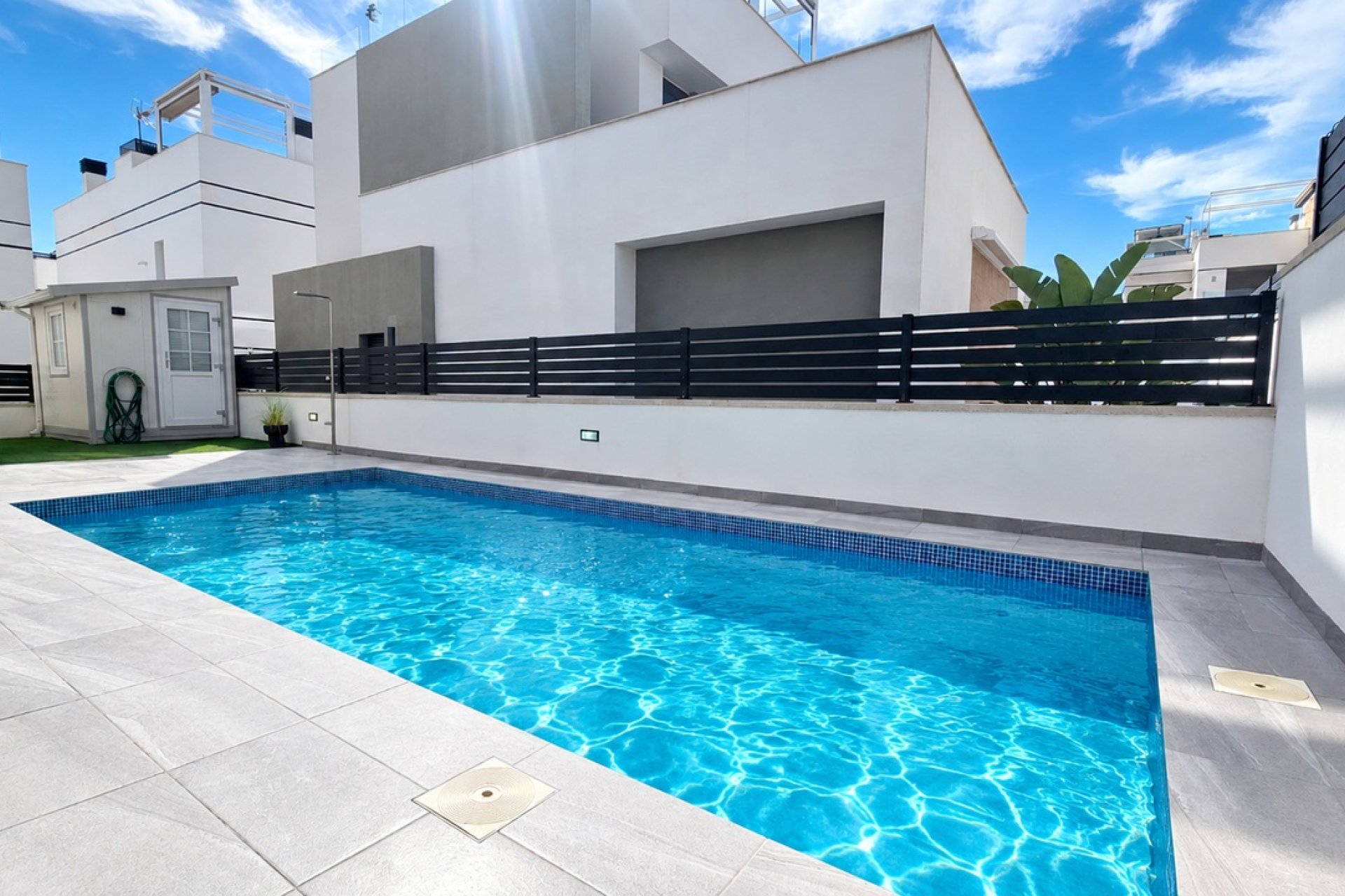 Revente - Villa -
Villamartin - Costa Blanca