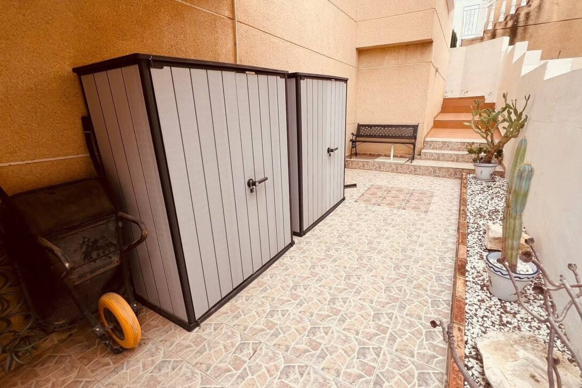 Revente - Villa -
Villamartin - Costa Blanca