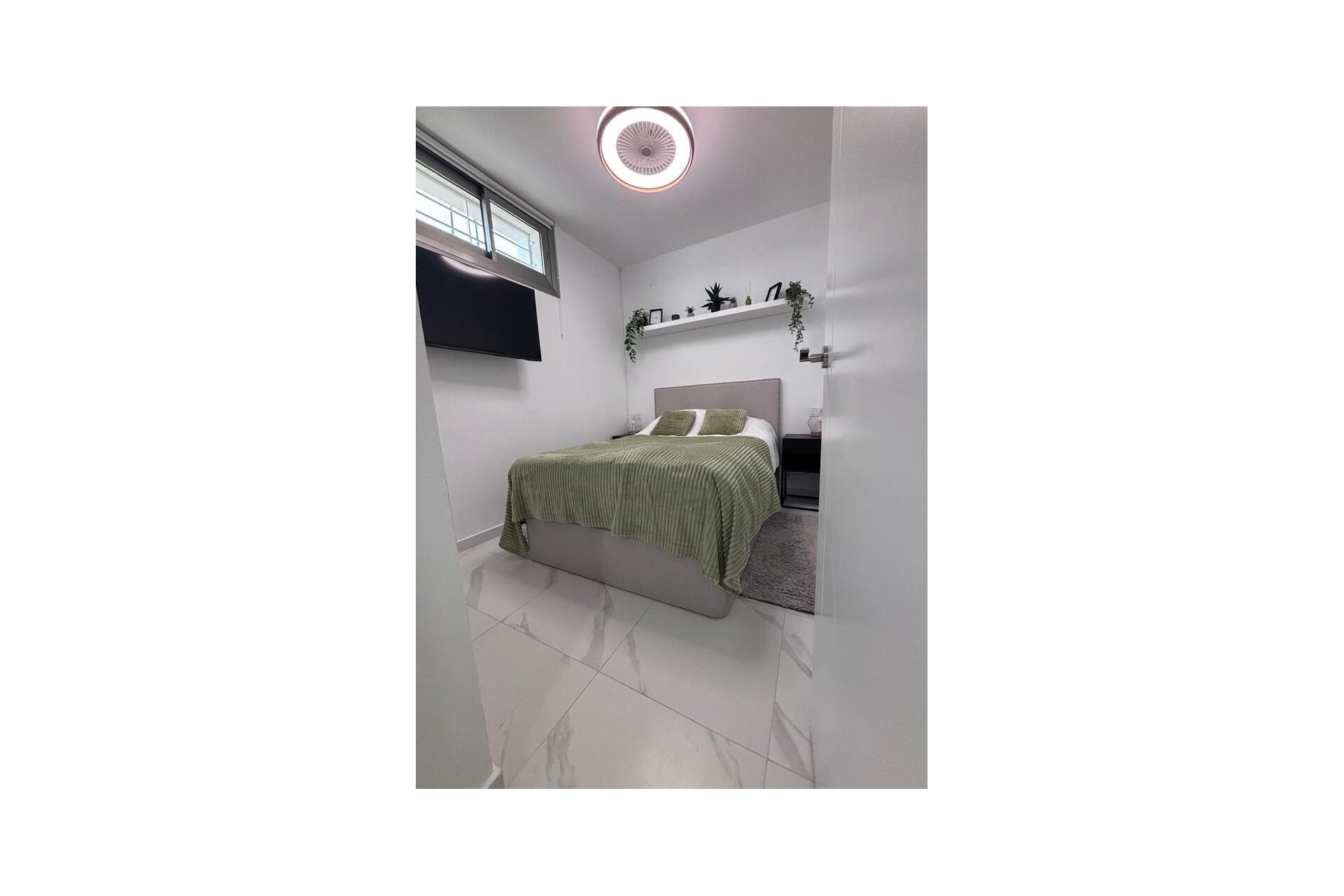 Revente - Villa -
Villamartin - Costa Blanca