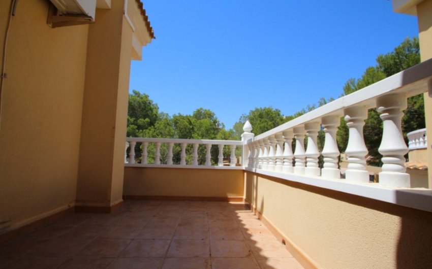 Revente - Villa -
Villamartin - Costa Blanca