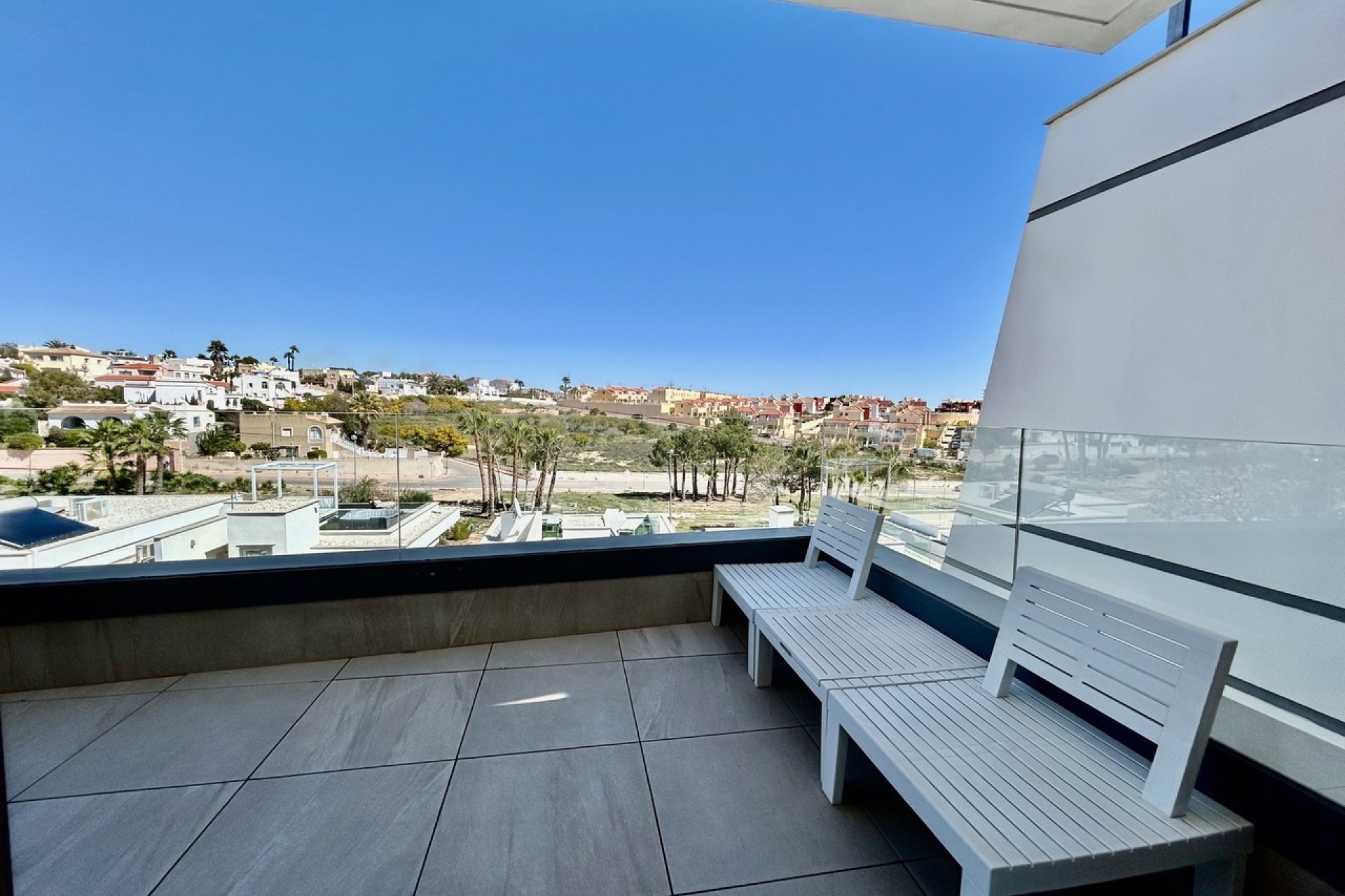 Revente - Villa -
Villamartin - Costa Blanca