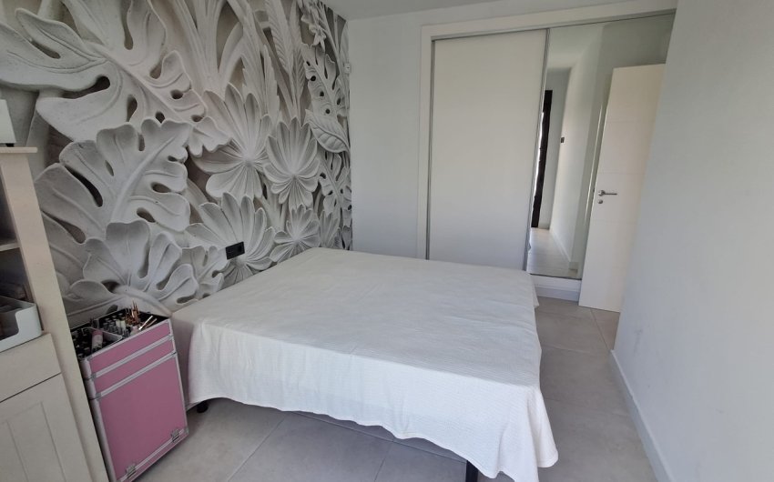 Revente - Villa -
Villamartin - Costa Blanca