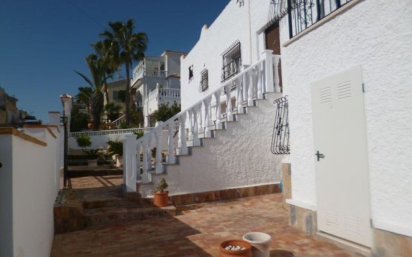 Revente - Villa -
Villamartin - Costa Blanca