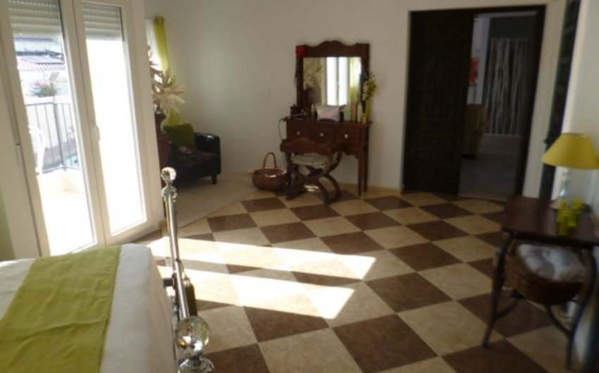 Revente - Villa -
Villamartin - Costa Blanca