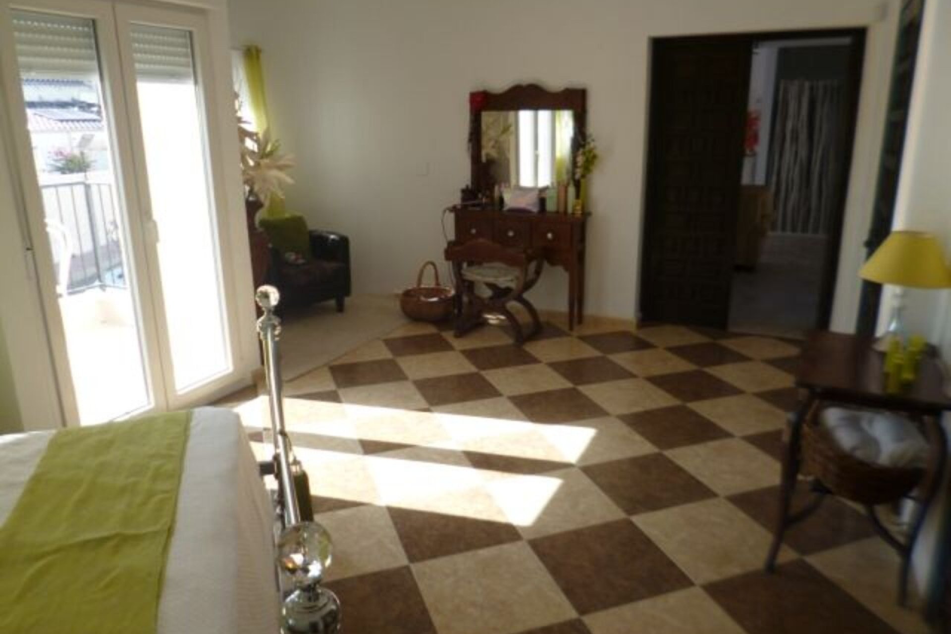 Revente - Villa -
Villamartin - Costa Blanca