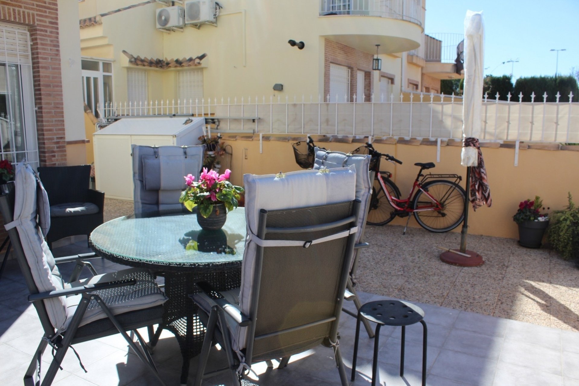 Revente - Villa -
Villamartin - Costa Blanca