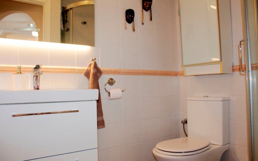 Revente - Villa -
Villamartin - Costa Blanca