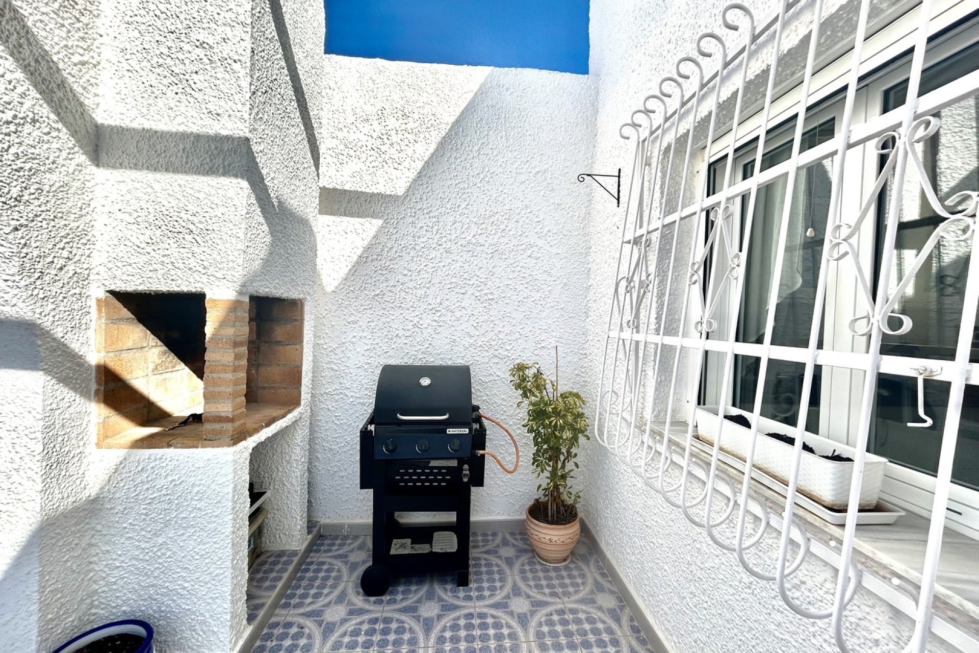 Revente - Villa -
Villamartin - Costa Blanca