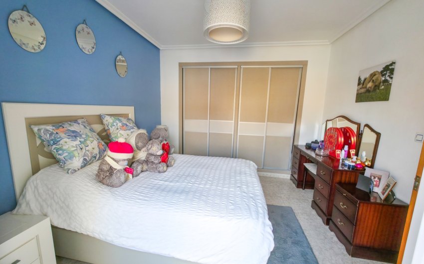 Revente - Villa -
Villamartin - Costa Blanca