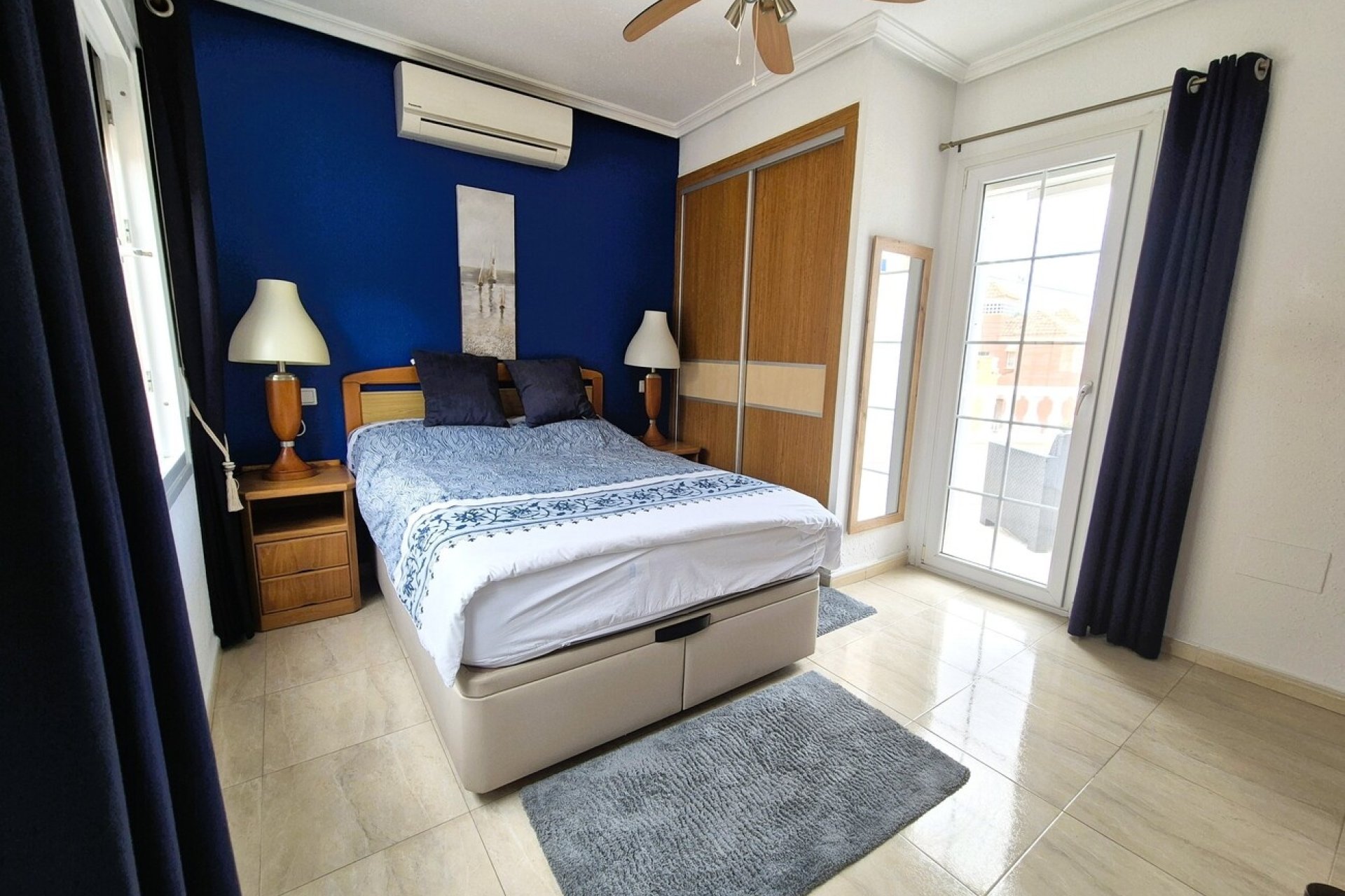Revente - Villa -
Villamartin - Costa Blanca