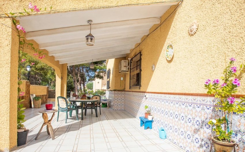 Revente - Villa -
Villamartín - Las Filipinas