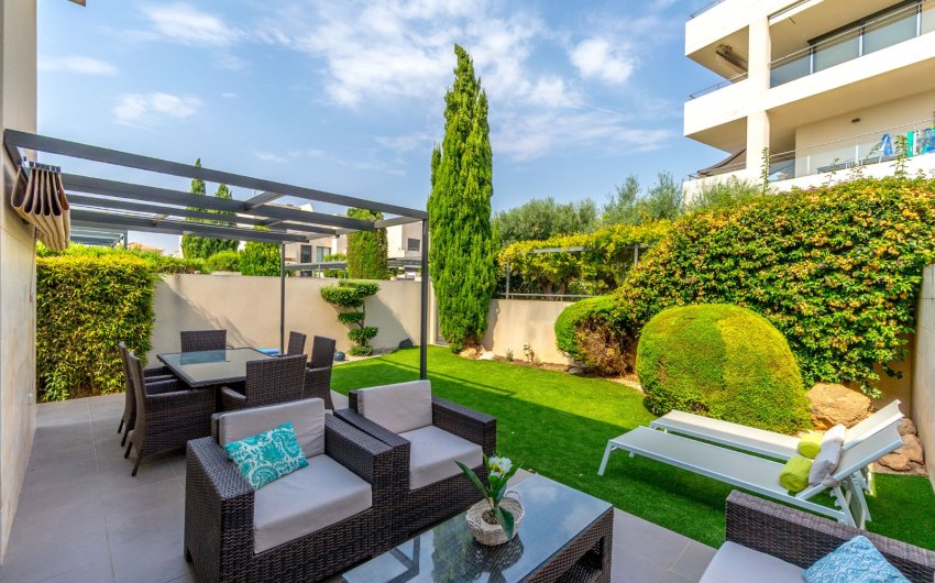 Revente - Villa -
Villamartín - Los Dolses