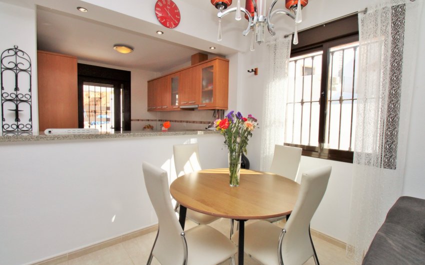 Revente - Villa -
Villamartín - PAU 8