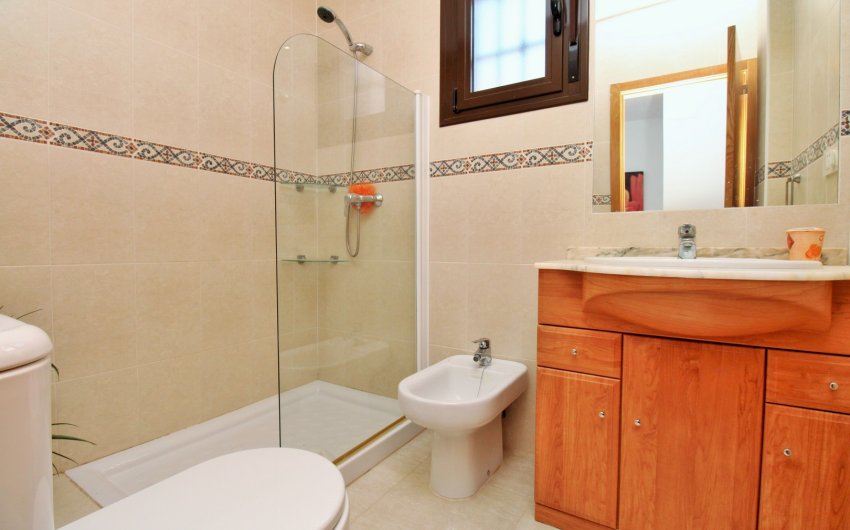 Revente - Villa -
Villamartín - PAU 8