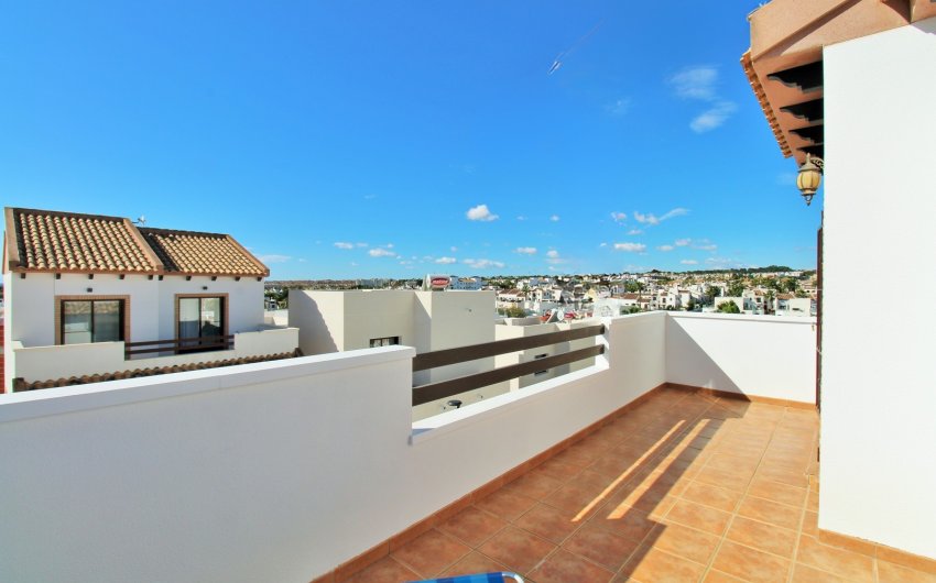 Revente - Villa -
Villamartín - PAU 8