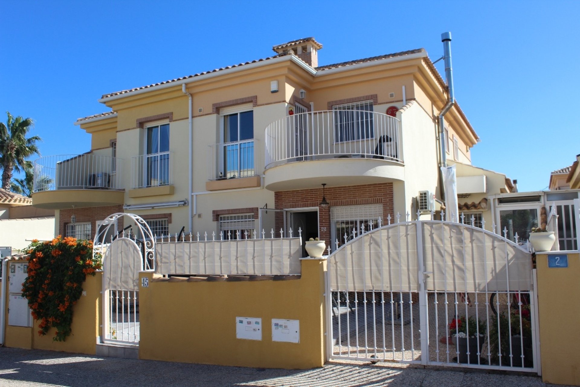 Revente - Villa -
Villamartín - PAU 8