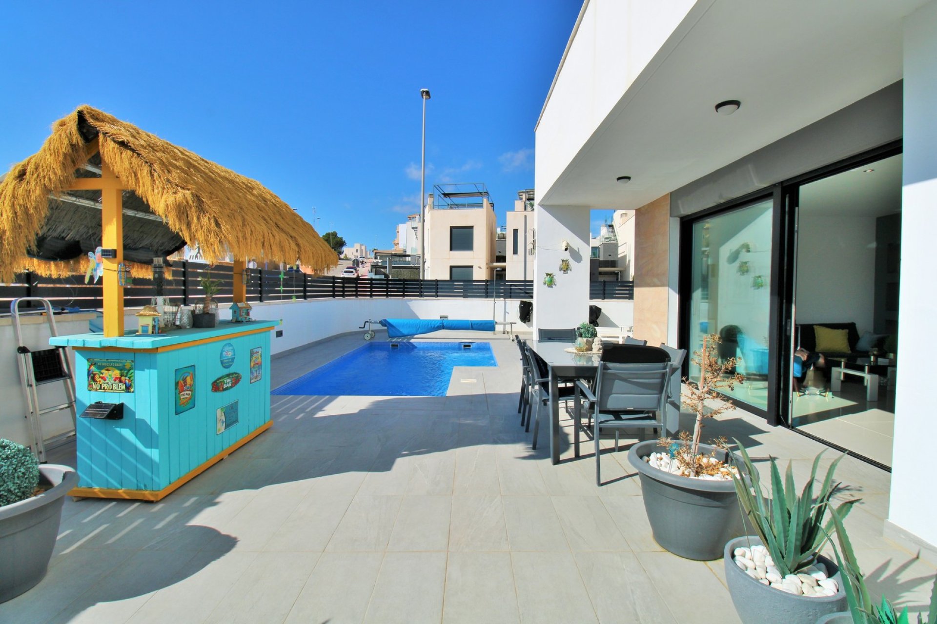 Revente - Villa -
Villamartín