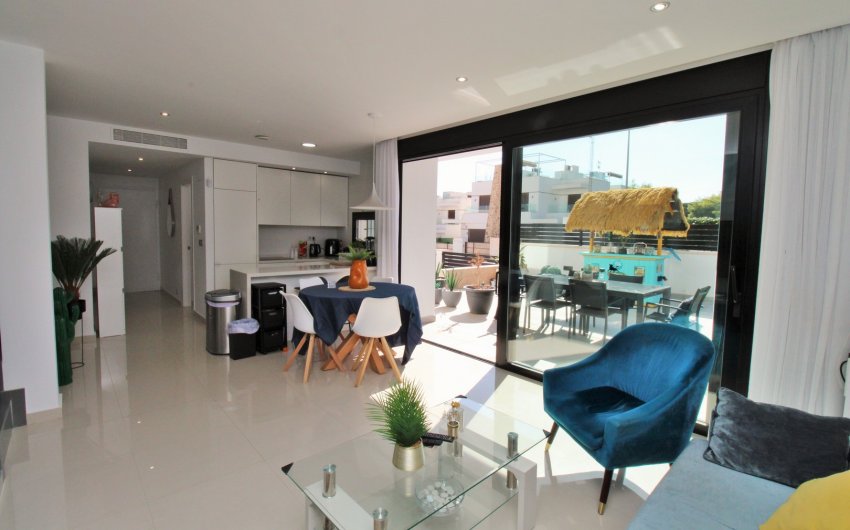 Revente - Villa -
Villamartín