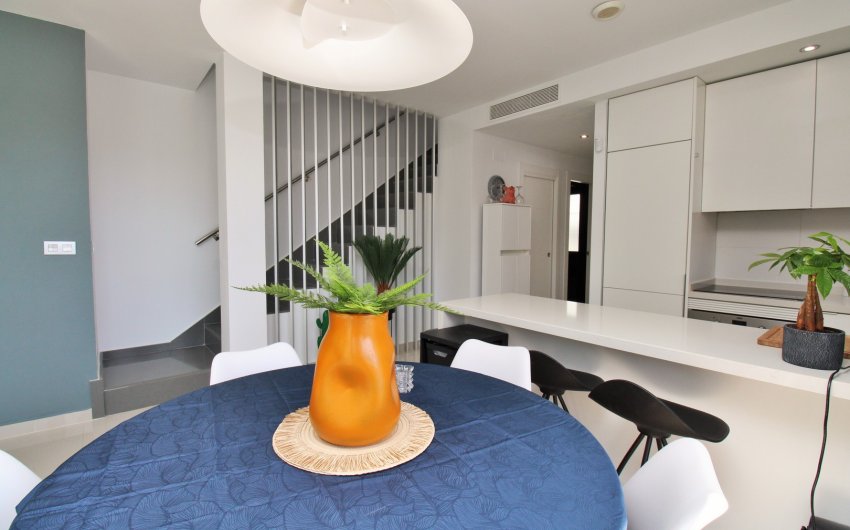 Revente - Villa -
Villamartín