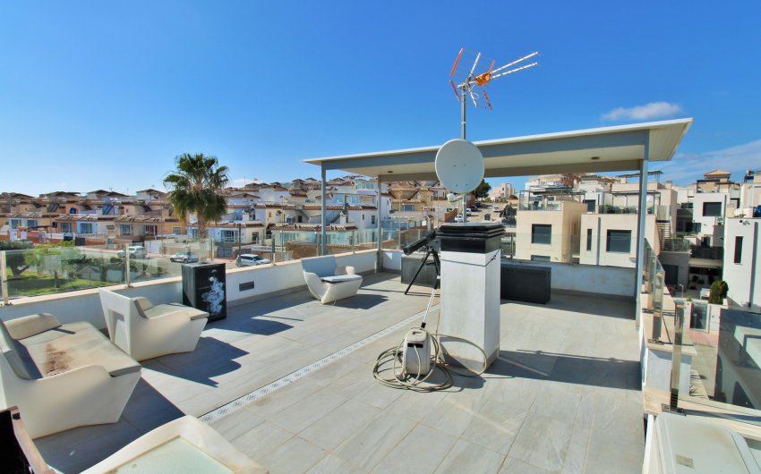 Revente - Villa -
Villamartín