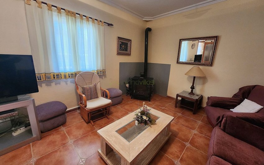 Revente - Villa -
Villena