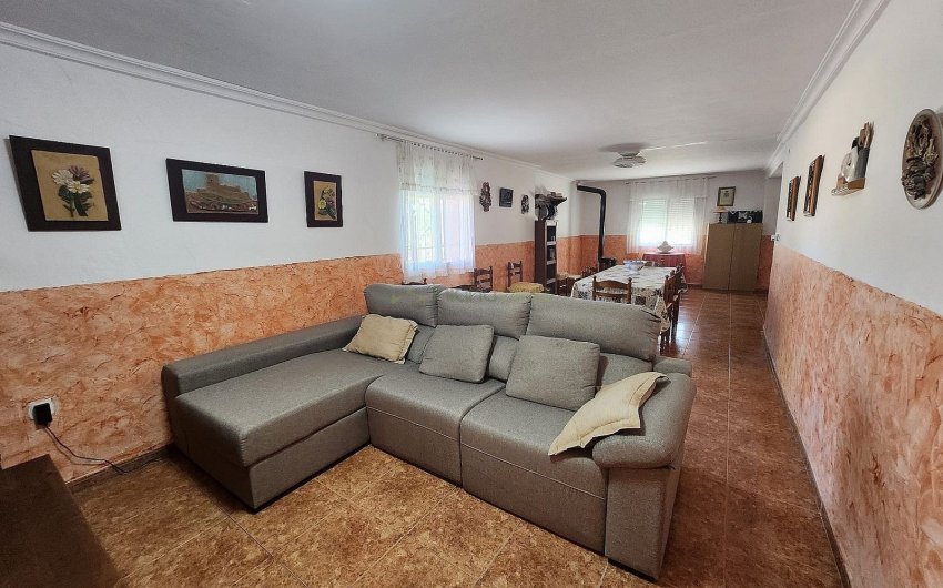 Revente - Villa -
Villena