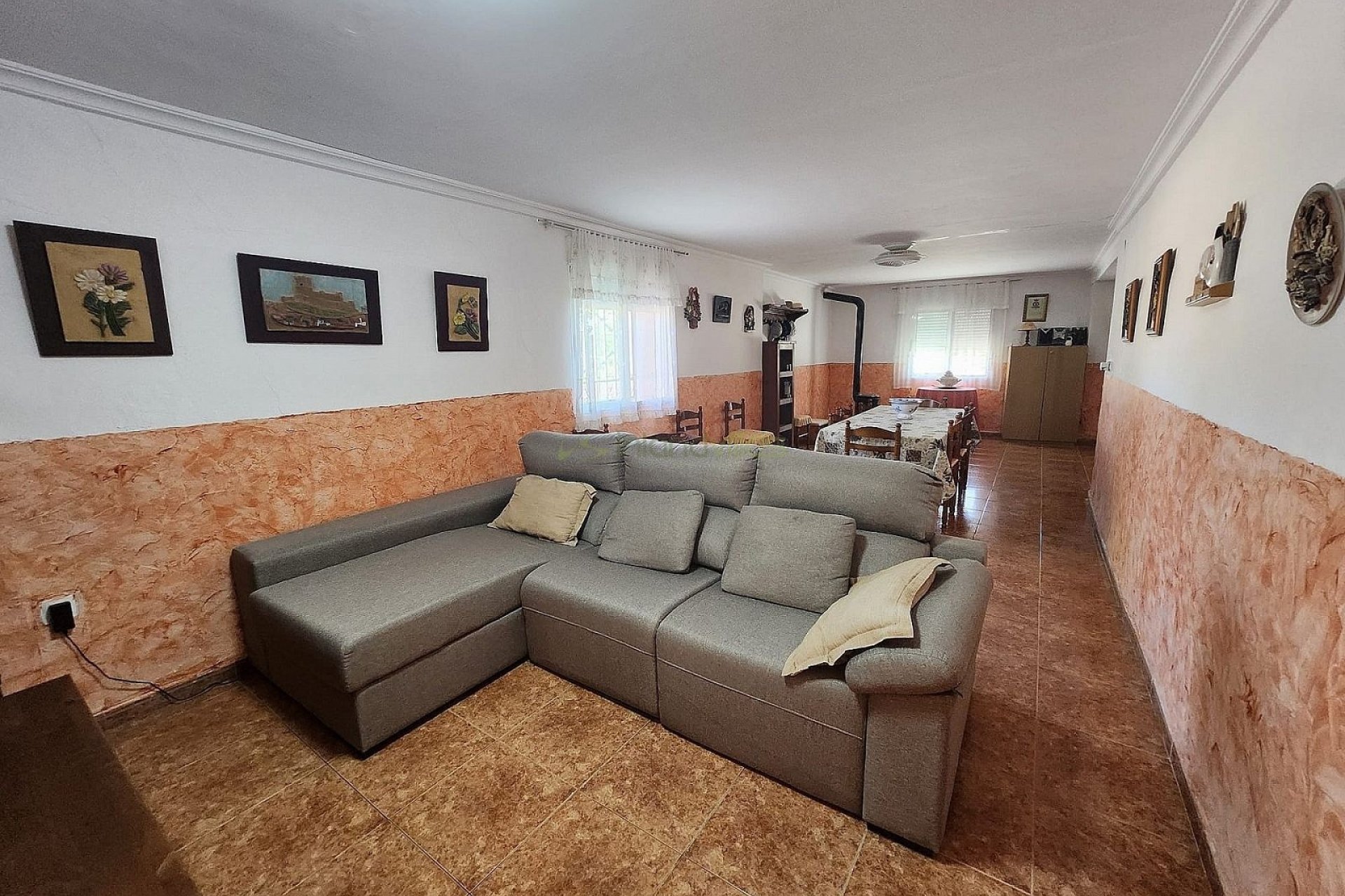 Revente - Villa -
Villena