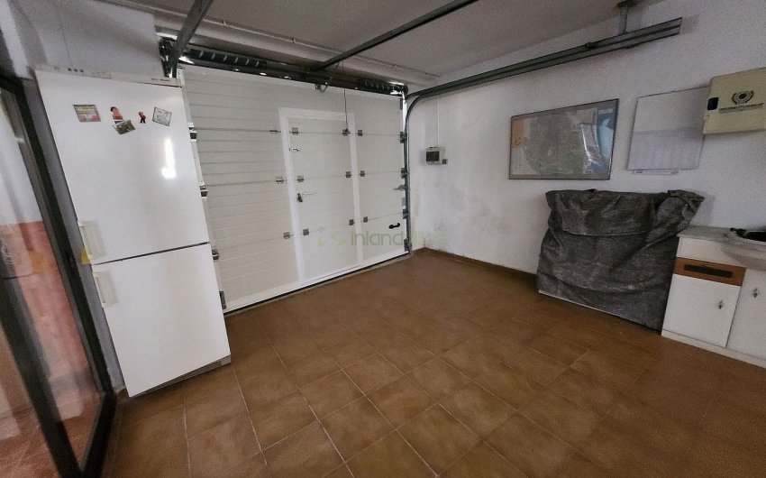 Revente - Villa -
Villena