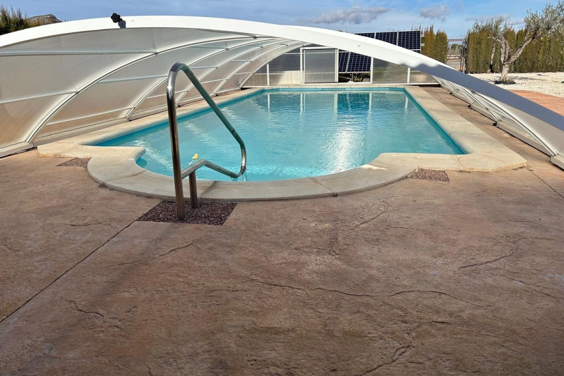 Revente - Villa -
Villena