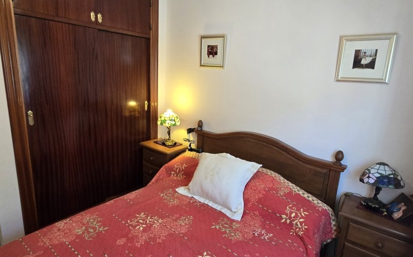 Revente - Villa -
Vinuela - Inland