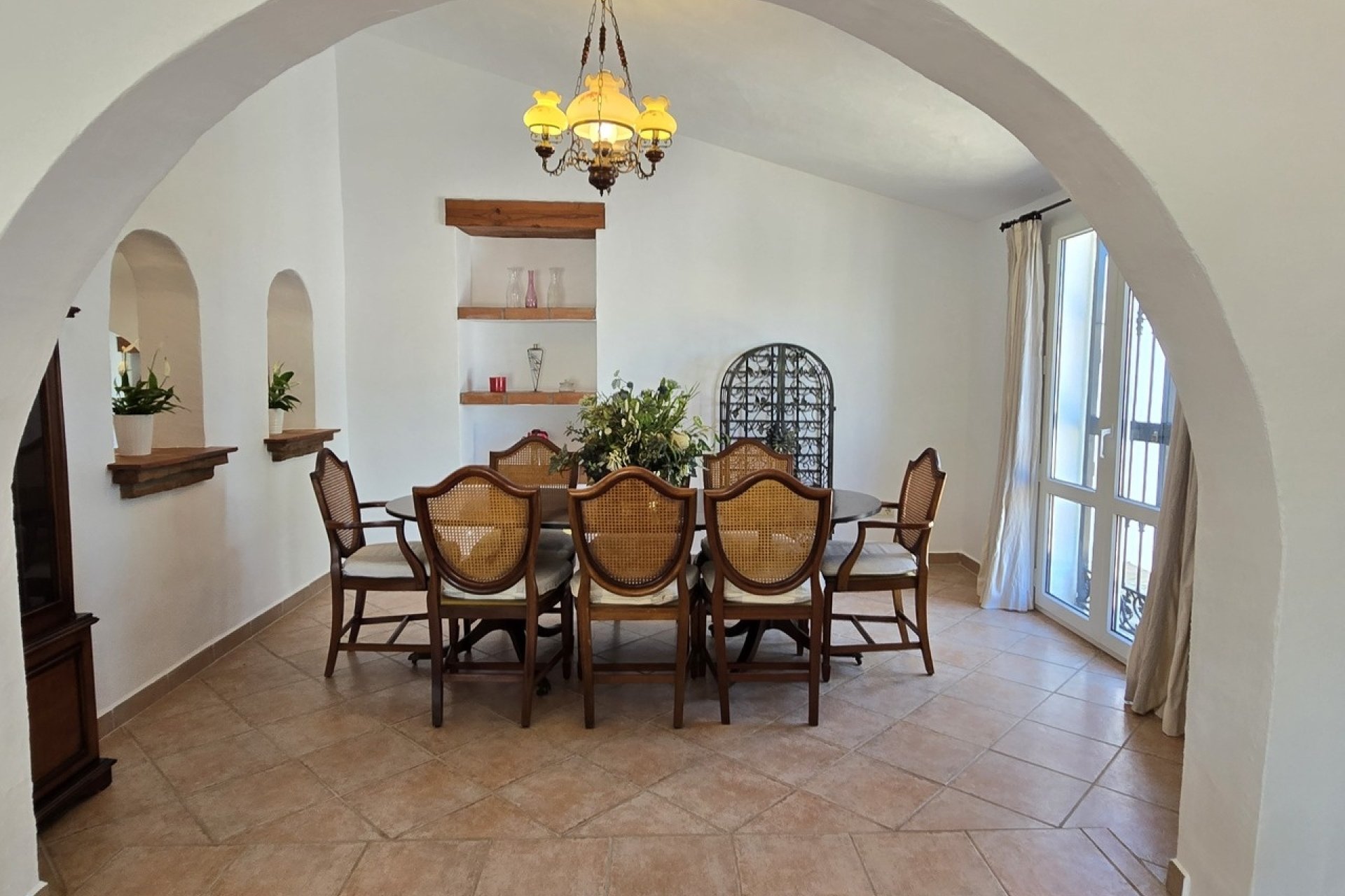 Revente - Villa -
Vinuela - Inland