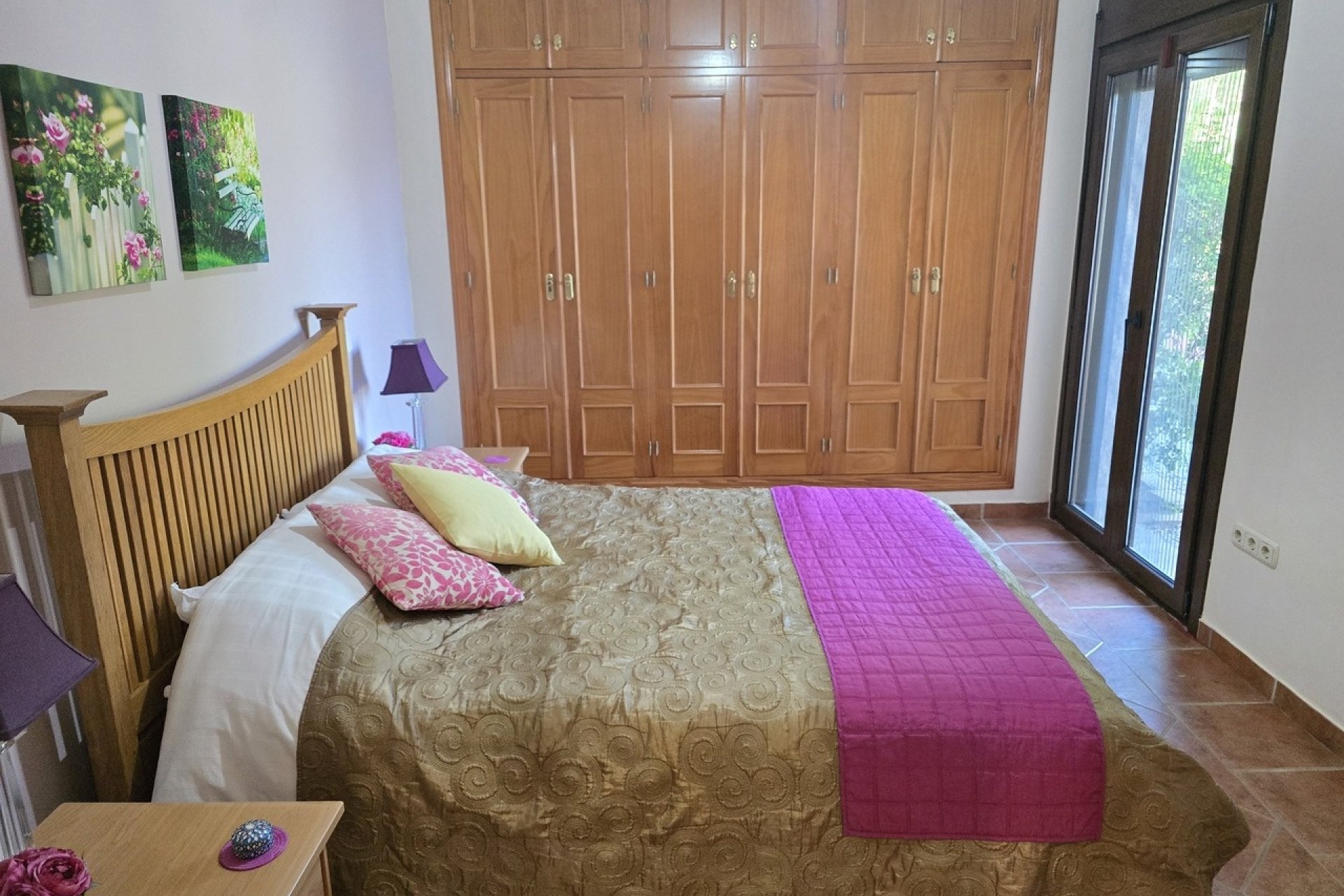 Revente - Villa -
Vinuela - Inland