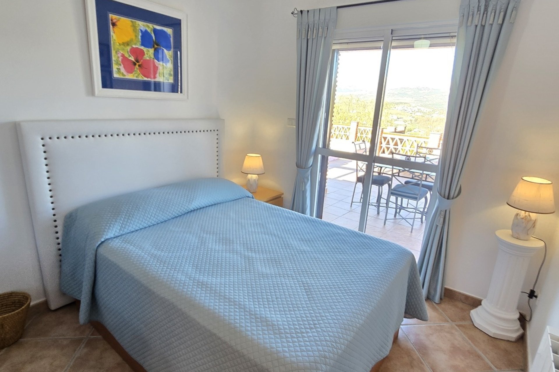 Revente - Villa -
Vinuela - Inland